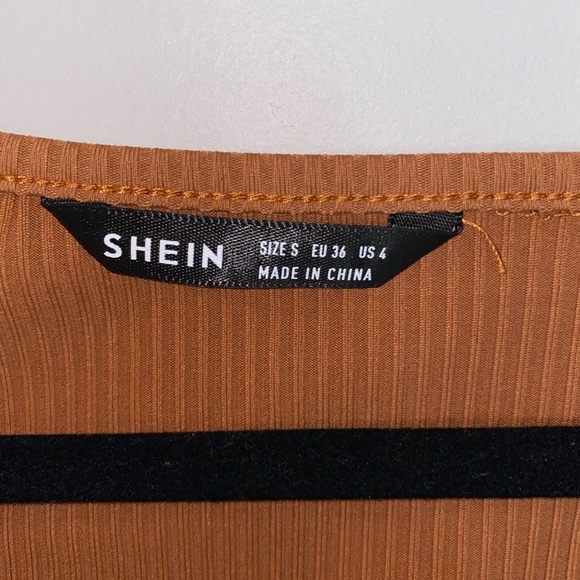 Runched Bust Ribbed Crop Top🤎 - Picture 3 of 3